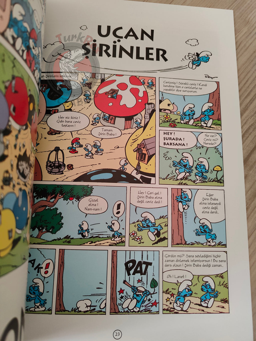 The Smurfs #1 The Black Smurfs 2011 Turkish Comic Turkey Schtroumpf