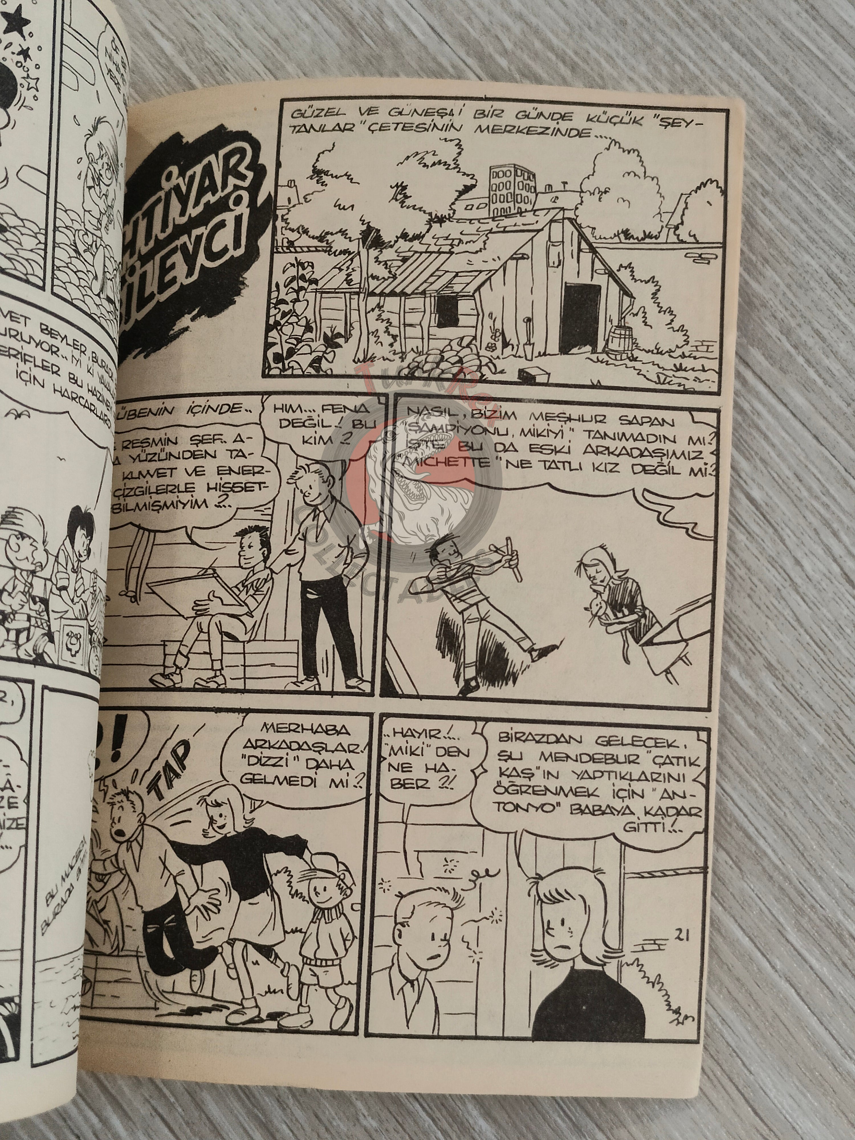 Johan et Pirlouit #22 1982 Turkish Comic Turkey La Flûte à Six Schtroumpfs #9 The Smurfs
