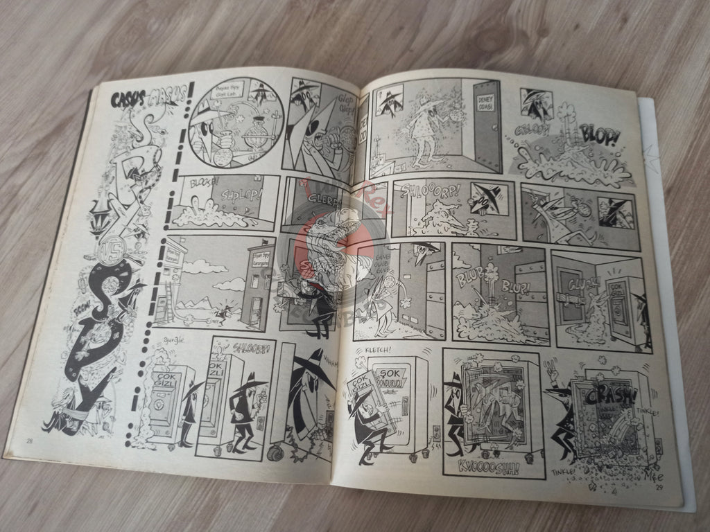 Mad Magazine #10 2001 Turkish Comic Turkey Sergio Aragonés Belly Dancer