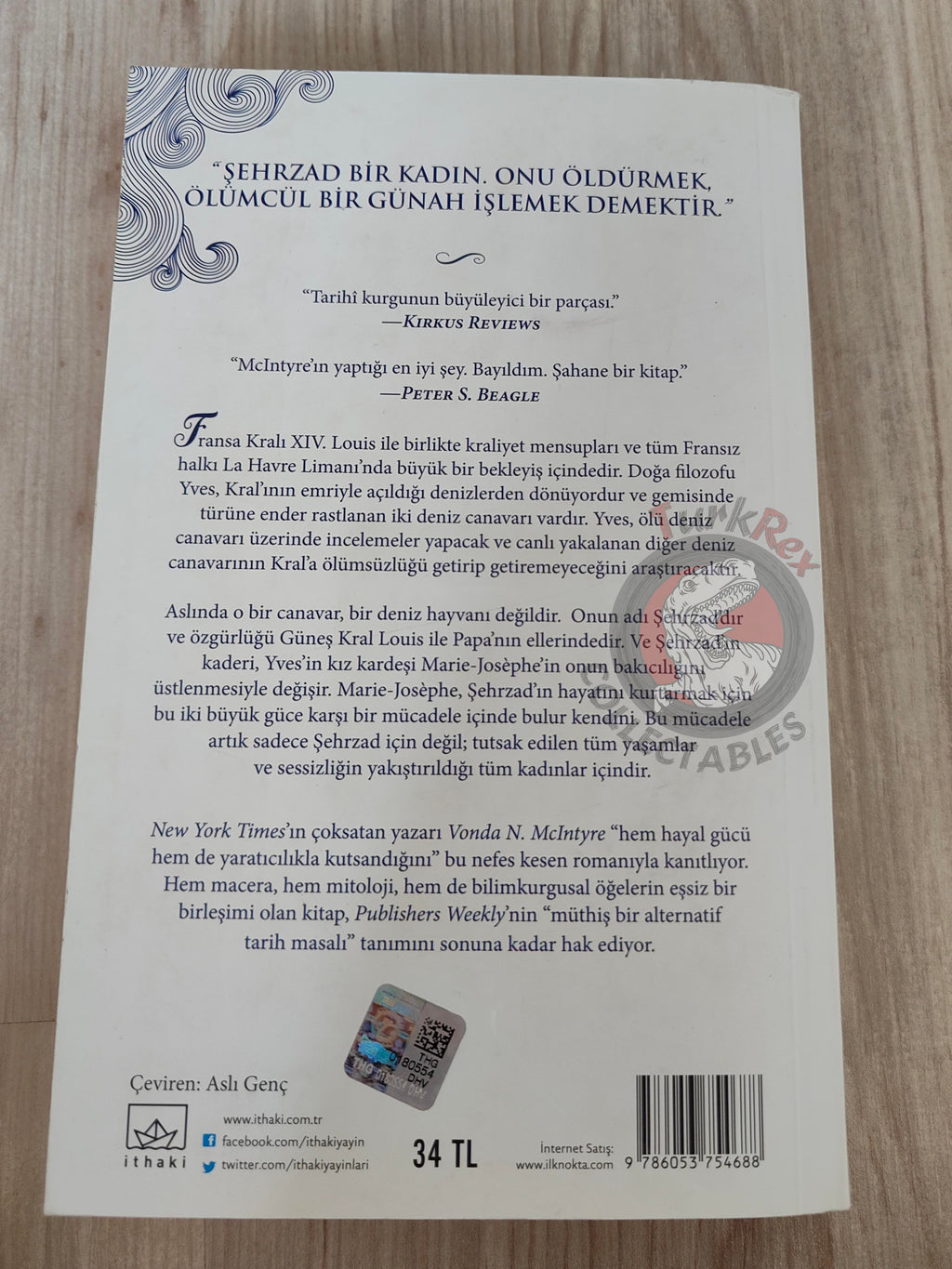 Vonda N. McIntyre  – The Moon and the Sun 2015 Turkish Book Turkey