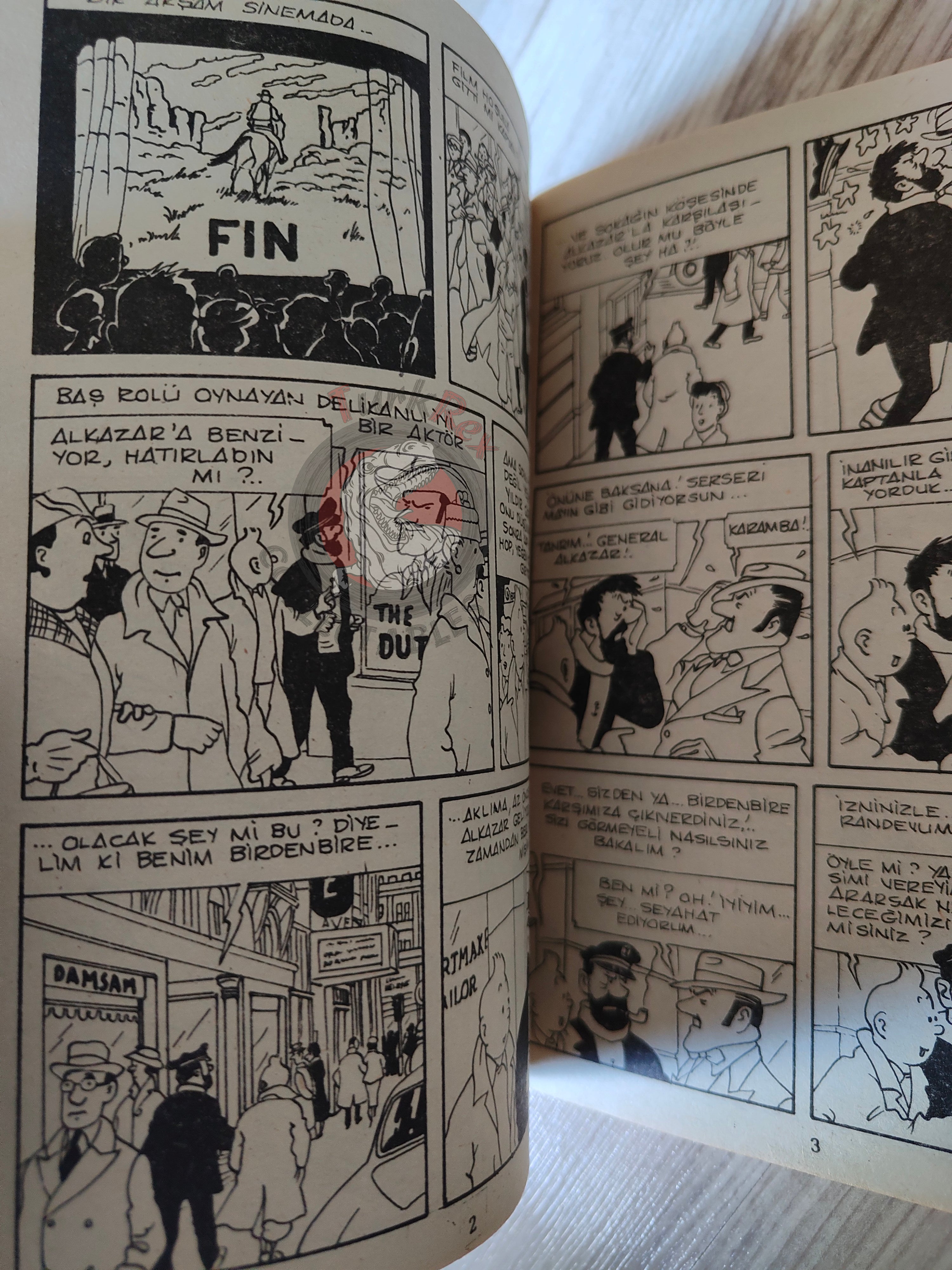 Tintin – The Red Sea Sharks mid 1980s Turkish Edition Comic Turkey 2