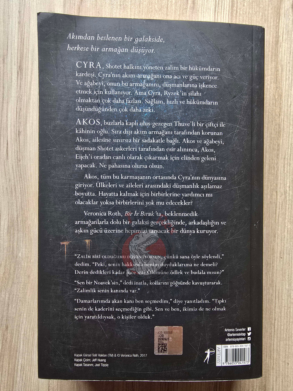 Veronica Roth – Carve the Mark 2017 1st Turkish Book Turkey