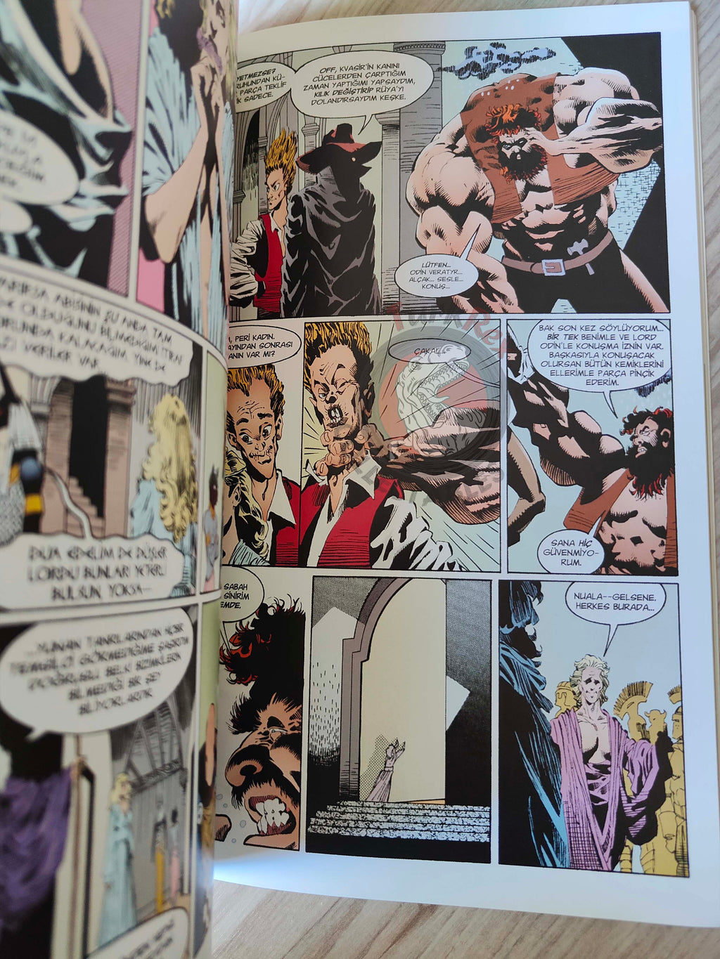 The Sandman Vol #4: Season of Mists Turkish Comic Turkey