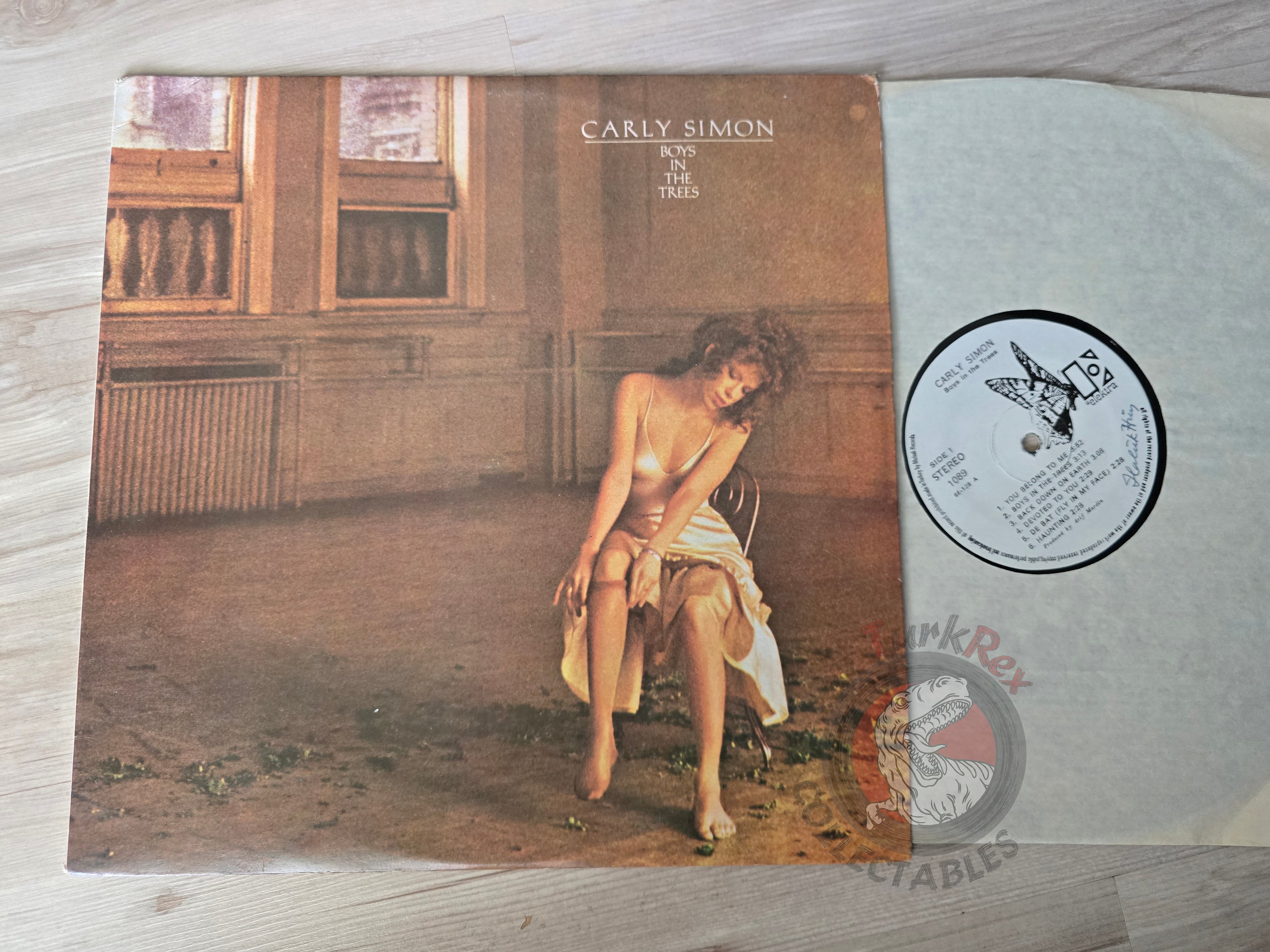 Carly Simon – Boys In The Trees Turkish Pressing Vinyl Turkey Edition