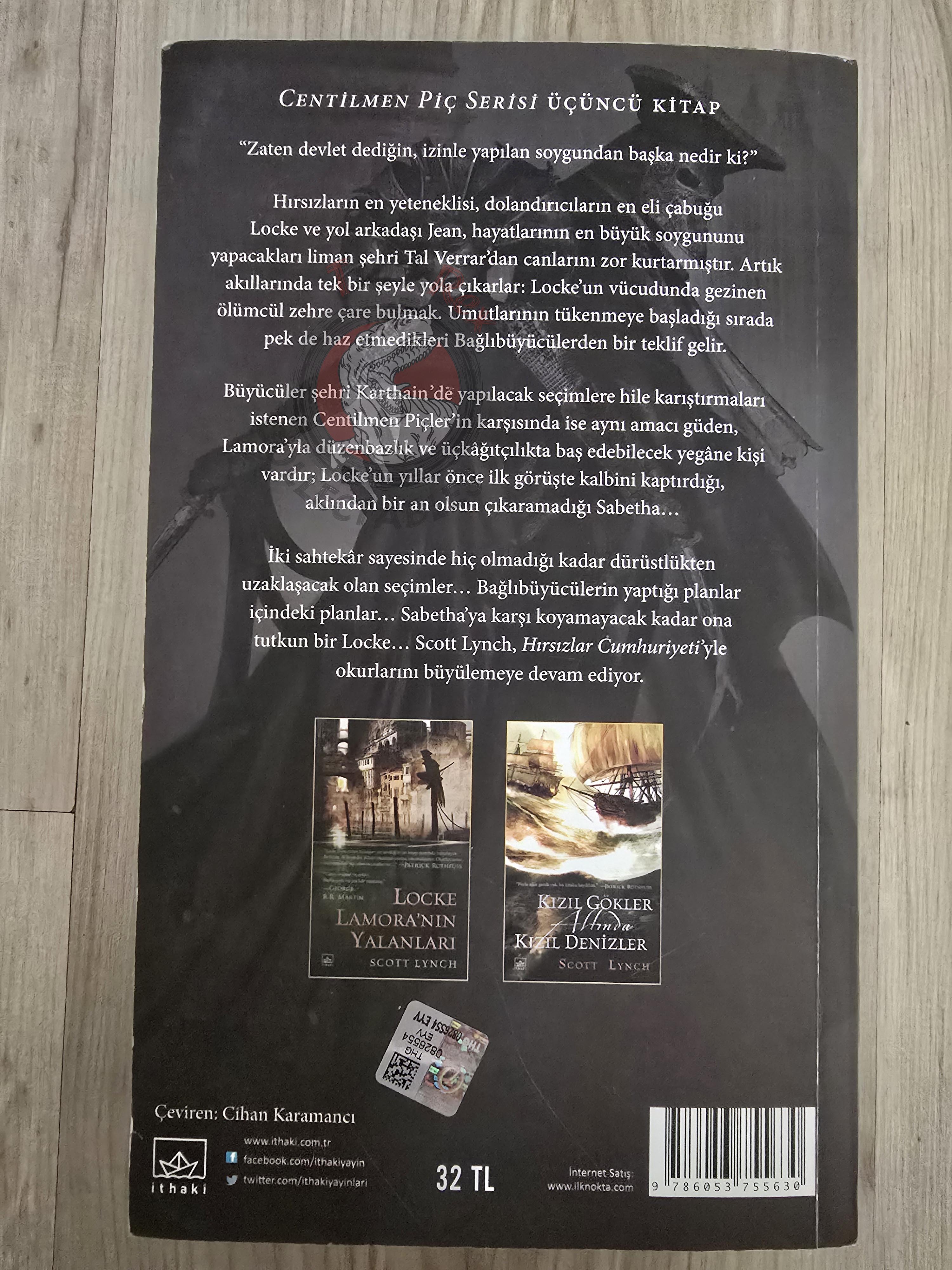 Scott Lynch – The Republic of Thieves 2016 1st Turkish Book Turkey Gentleman Bastard
