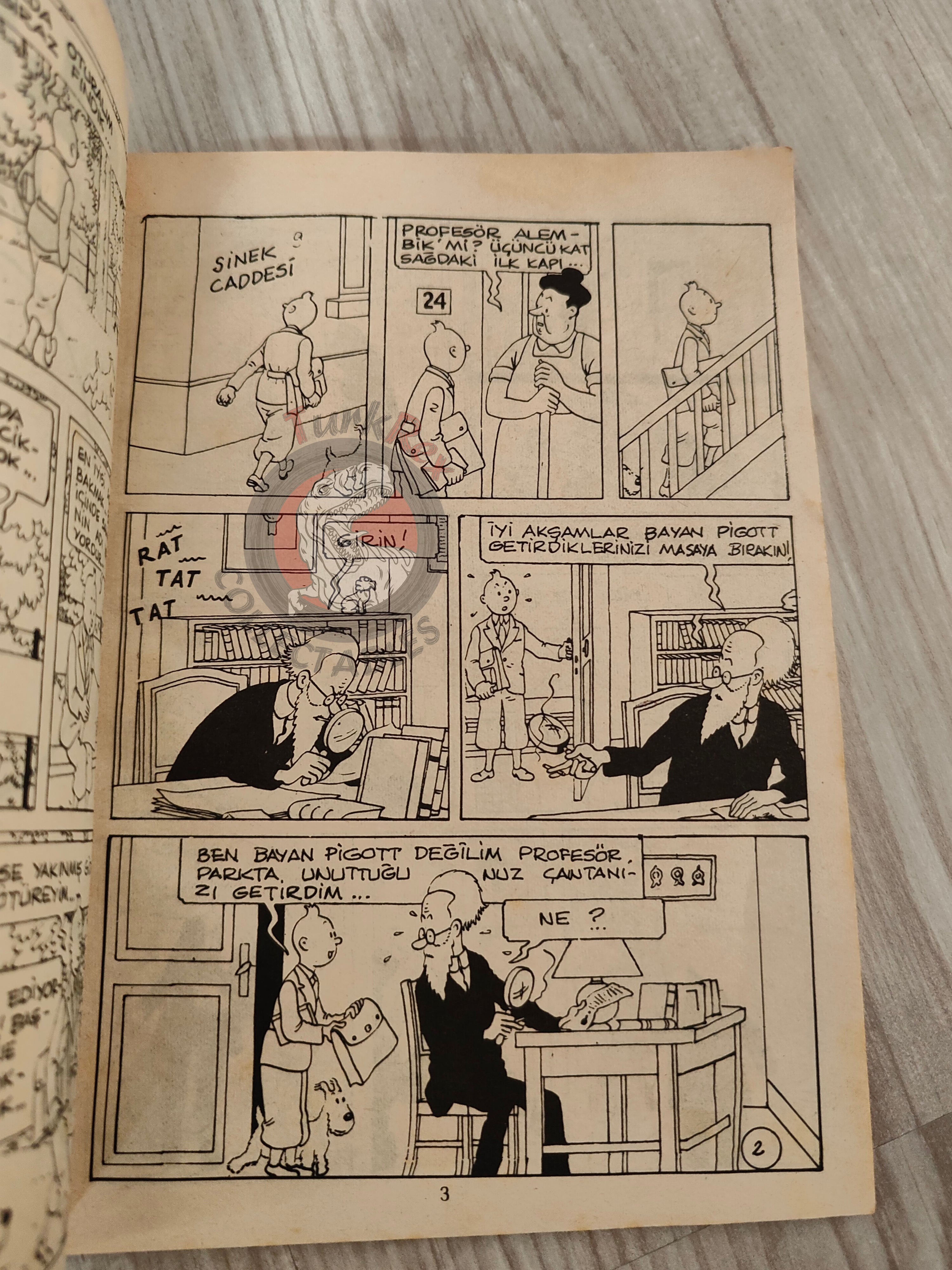 Tintin – King Ottokar’s Sceptre 1980s Turkish Edition Comic Turkey A