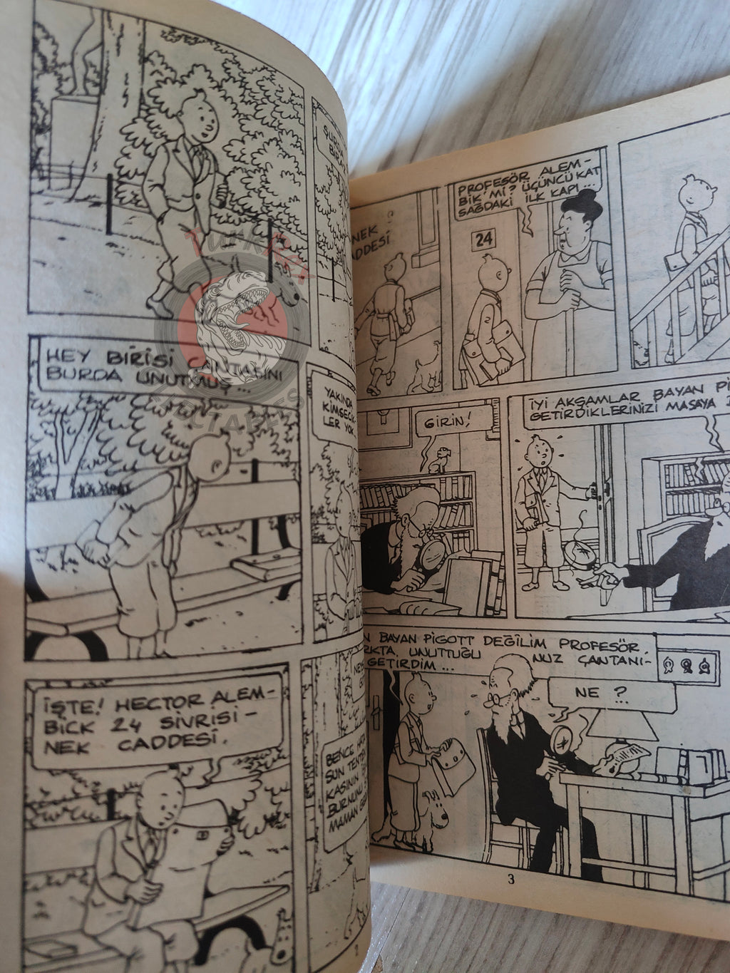 Tintin – King Ottokar’s Sceptre mid 1980s Turkish Edition Comic Turkey 2