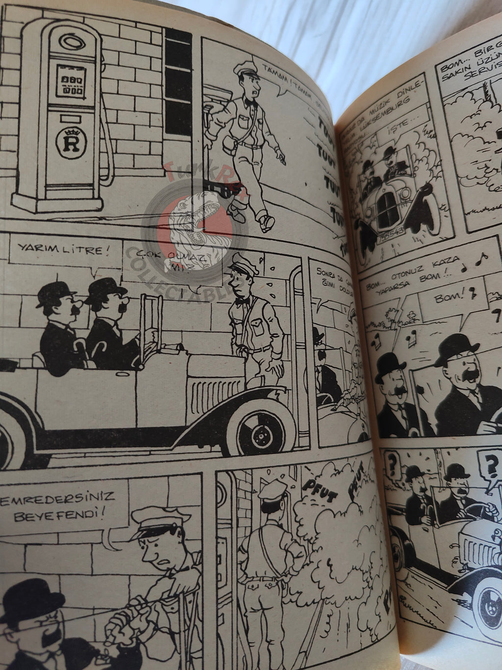 Tintin – Land of Black Gold mid 1980s Turkish Edition Comic Turkey 2