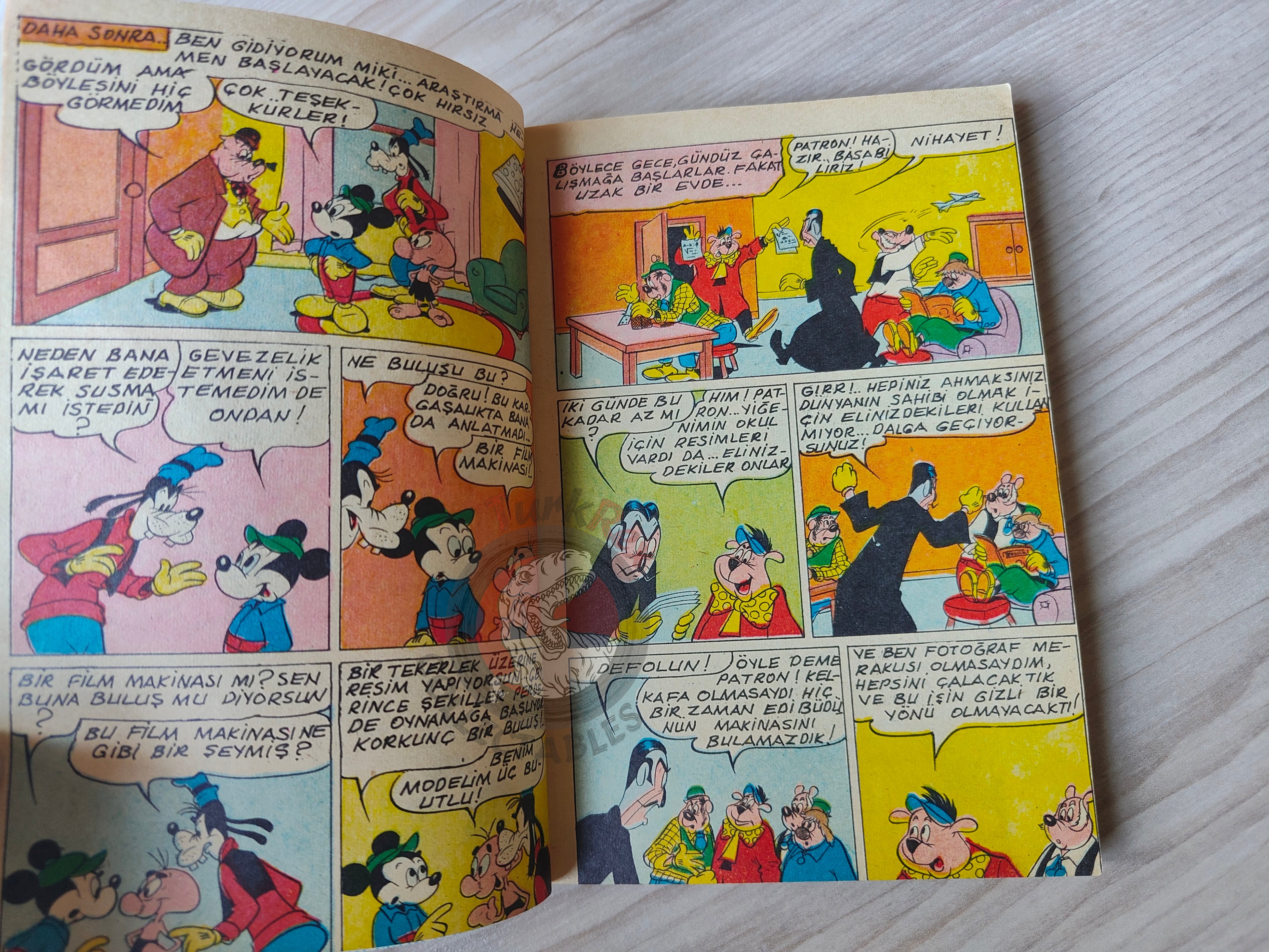 Mickey Mouse Mag Volume #2 1970 Turkish Comic Turkey Walt Disney Donald Duck