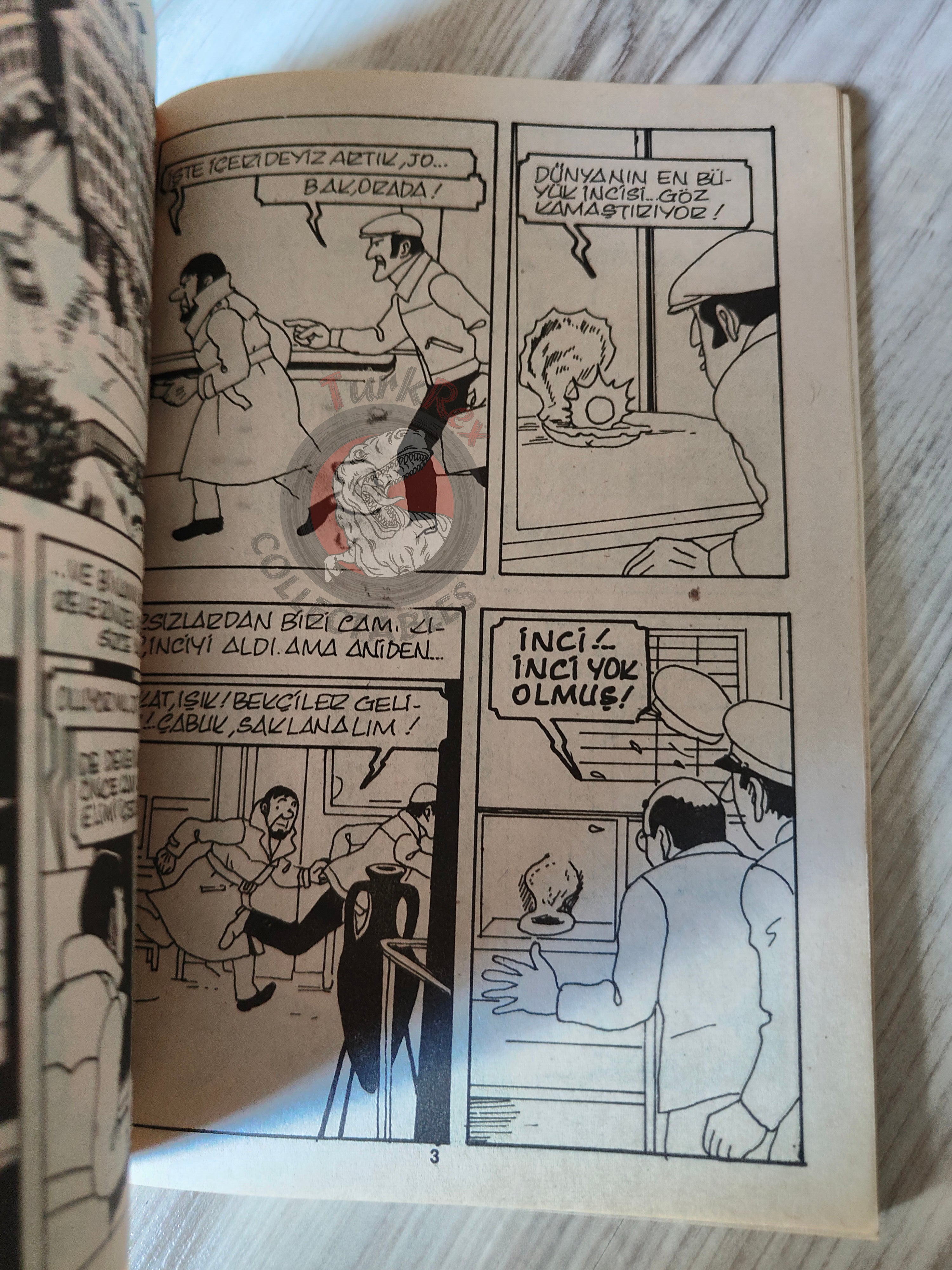 Tintin – Tintin and the Lake of Sharks mid 1980s Turkish Edition Comic Turkey 1