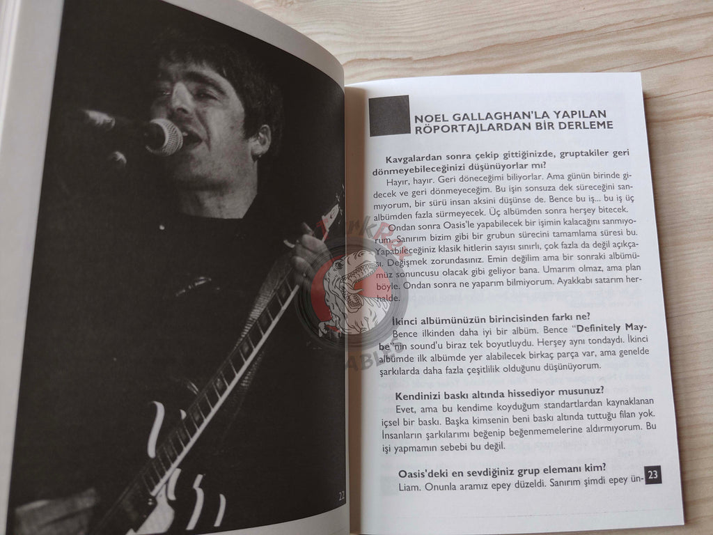 Oasis Biography Book 1997 1st by Turkish Writer Book Turkey