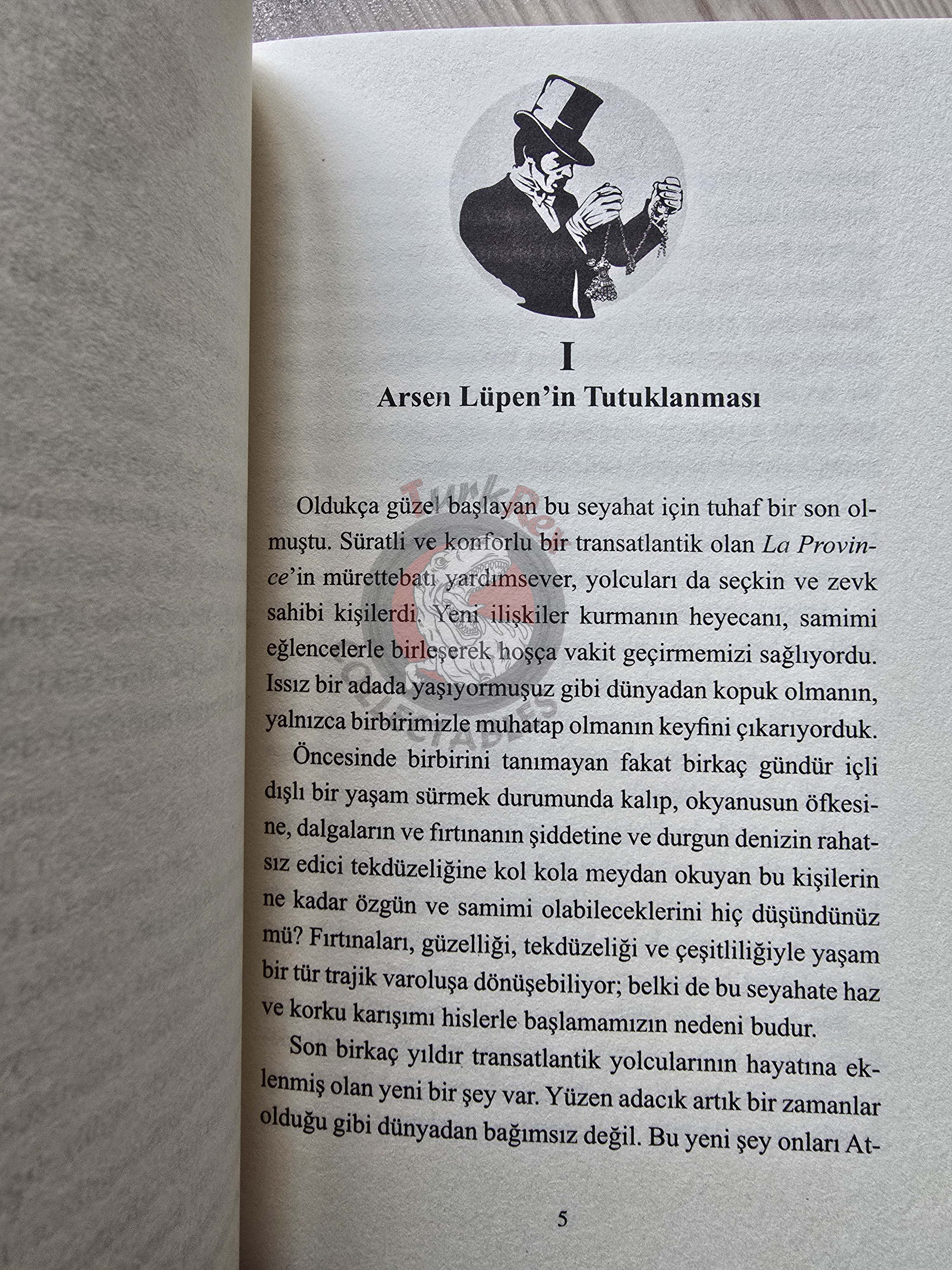 Arsène Lupin Box Set contre Herlock Sholmes Turkish Book Turkey Maurice Leblanc