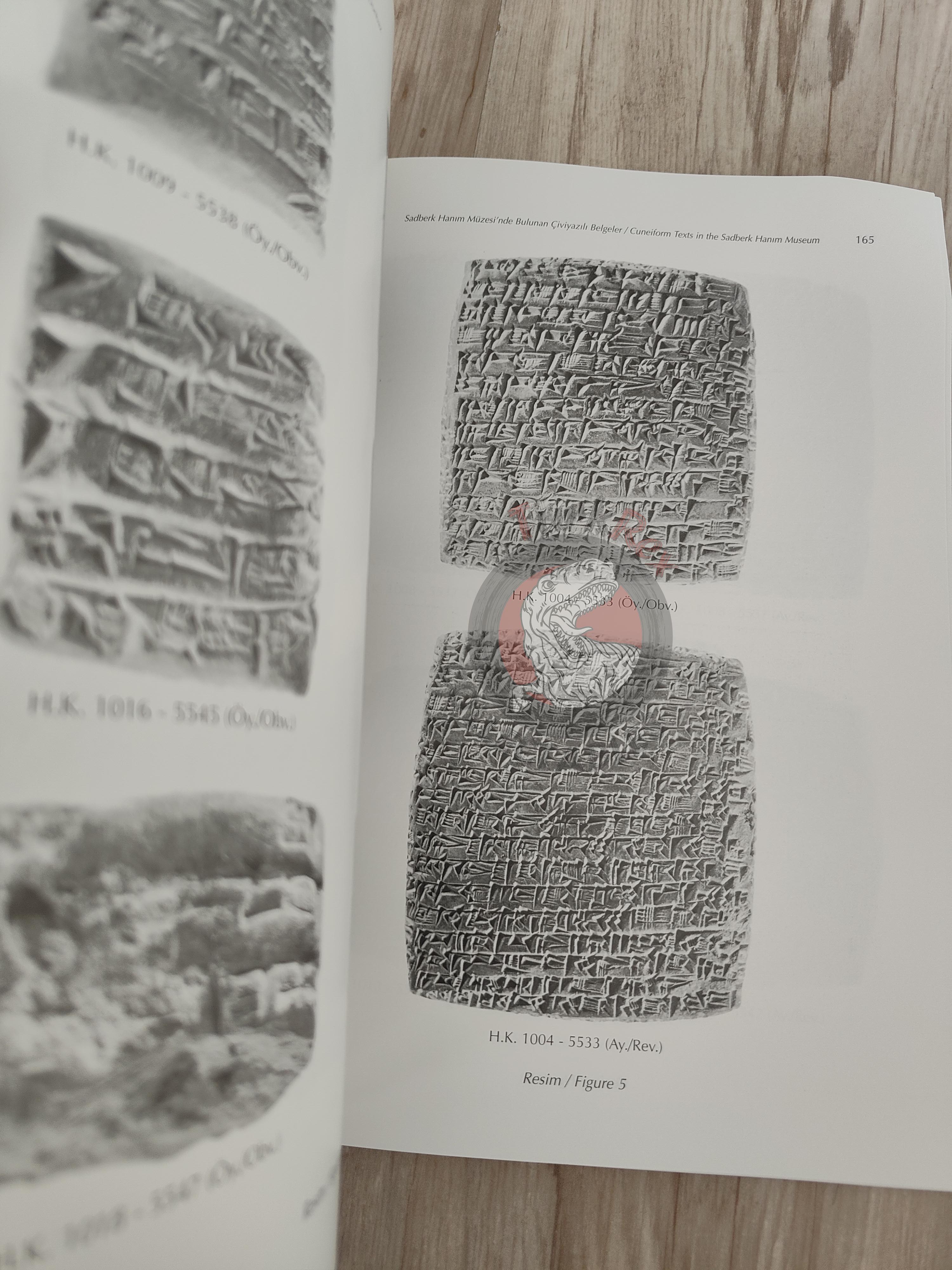 Cuneiform Texts in the Sadberk Hanım Museum 1999 Turkish Book Turkey Assyriology Hittitology