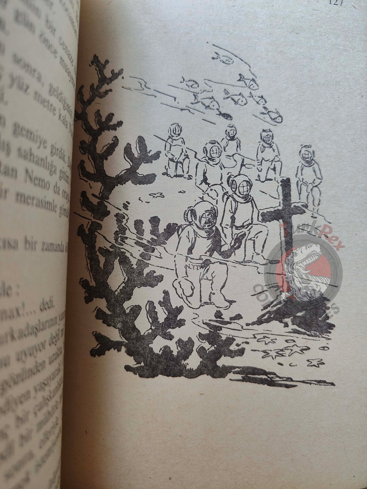 Jules Verne –  Twenty Thousand Leagues Under the Sea  1967 Turkish Book Turkey Illustrated
