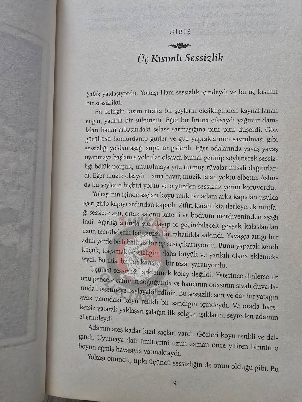 Patrick Rothfuss  – The Kingkiller Chronicle 2011 1st Turkish Book Turkey