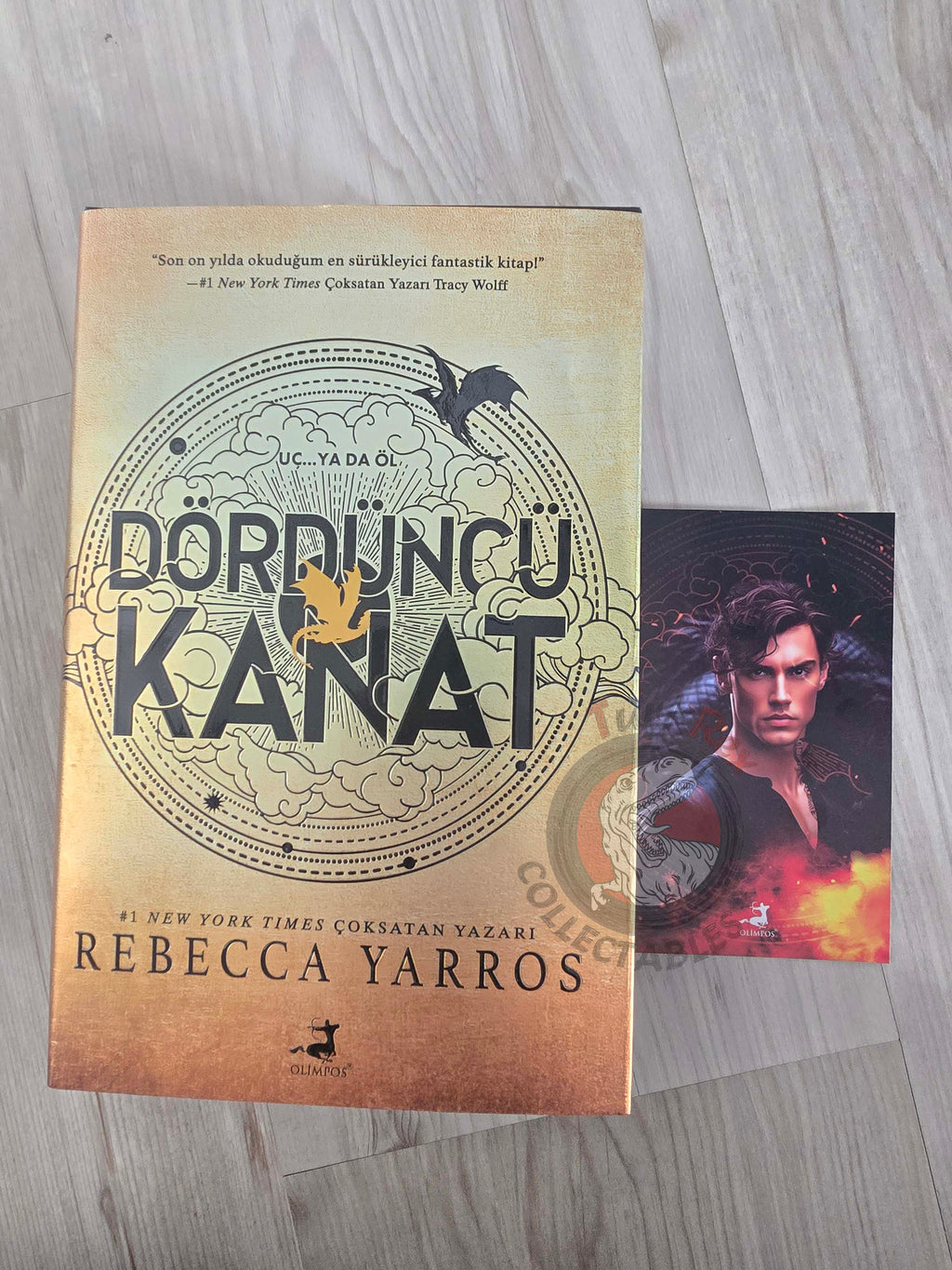 Rebecca Yarros – Fourth Wing 2023 1st HC/DJ Turkish Book Turkey Sprayed edges