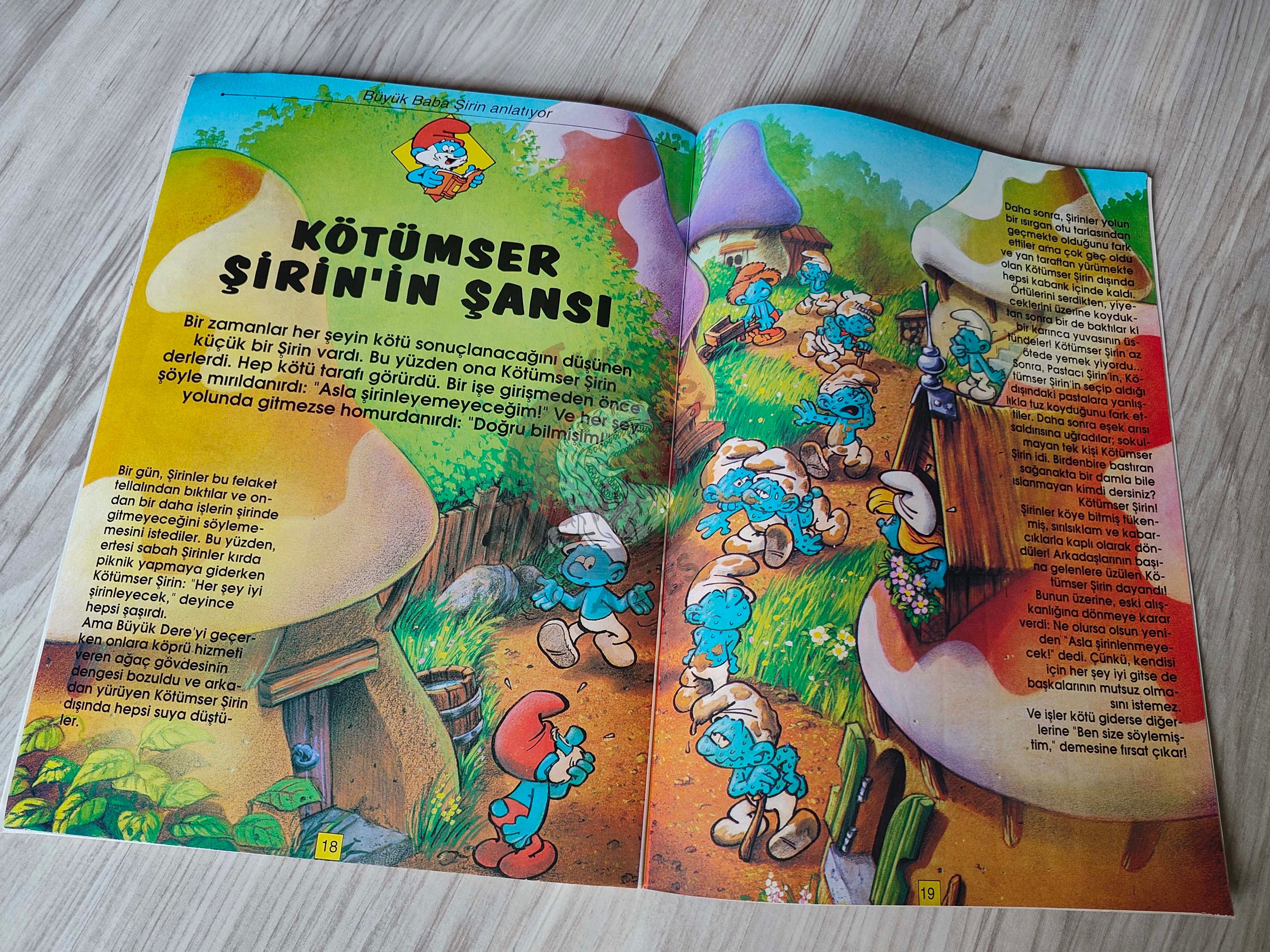 The Smurfs #20 1996 Turkish Comic Magazine Turkey Schtroumpf Pierrot et la lampe