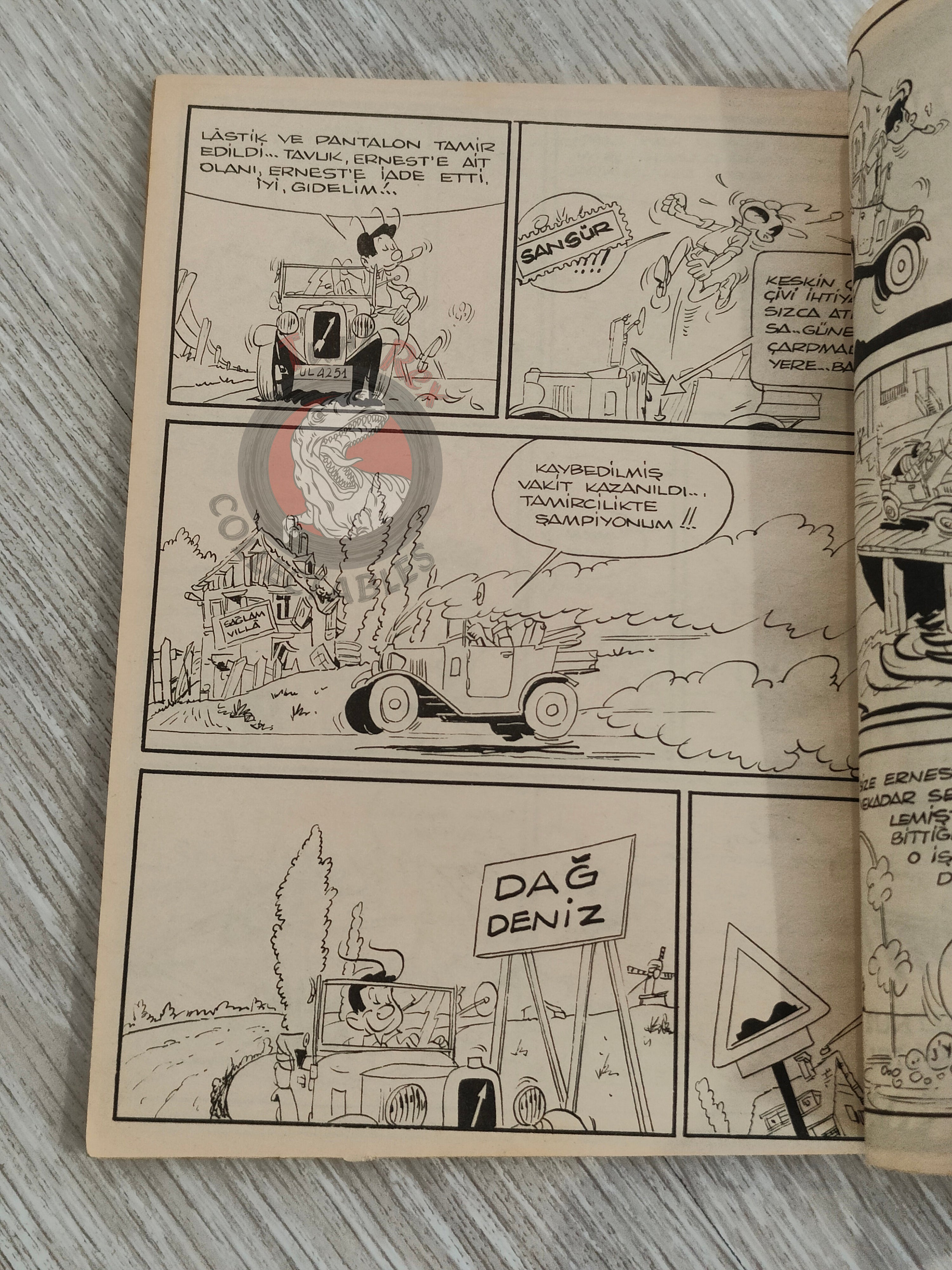 Johan et Pirlouit #18 1982 Turkish Comic Turkey  Le Sire de Montresor #8