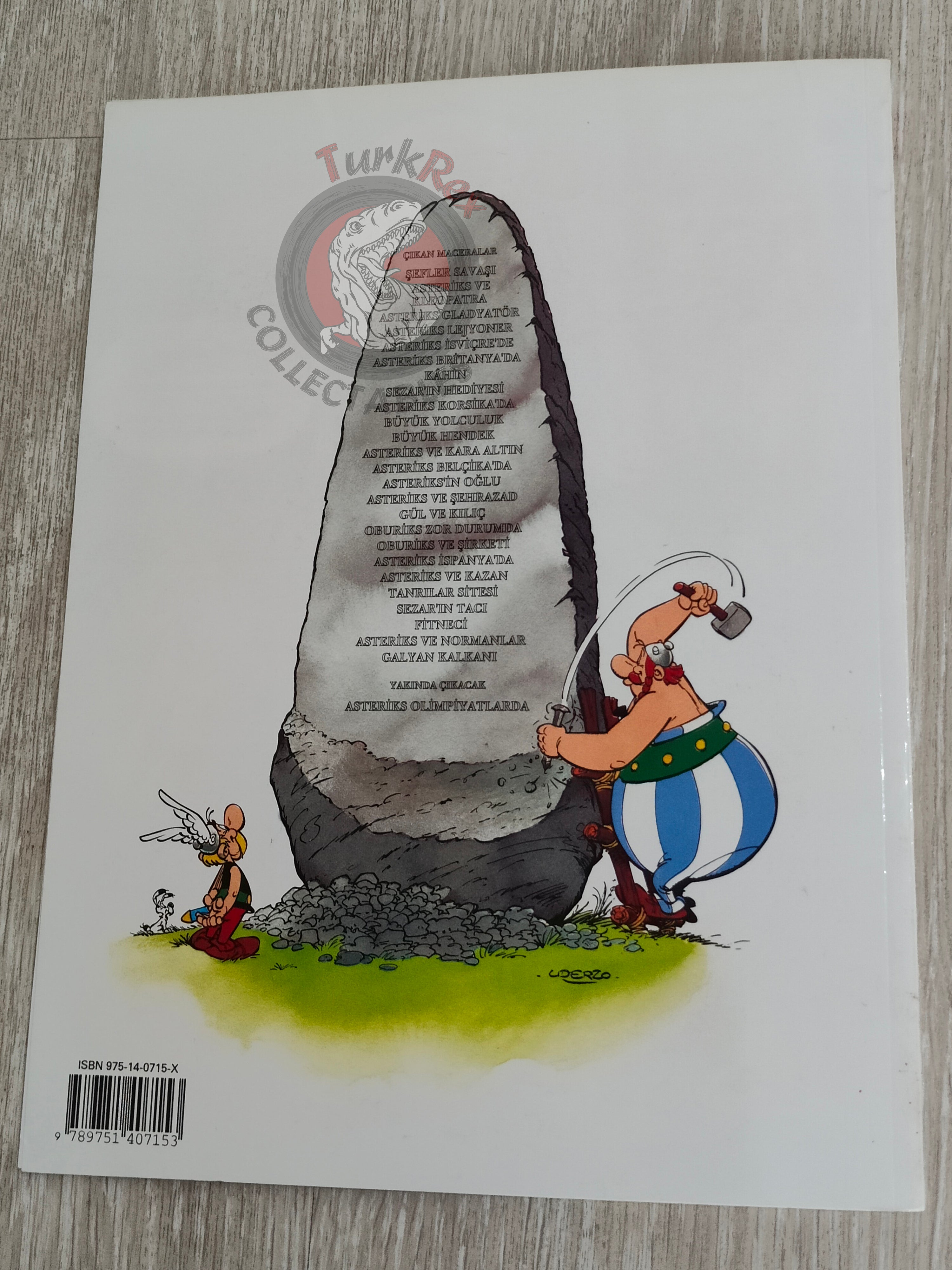 Asterix – Asterix and the Chieftain’s Shield 2000 1st Edition Turkish Edition Comic Turkey
