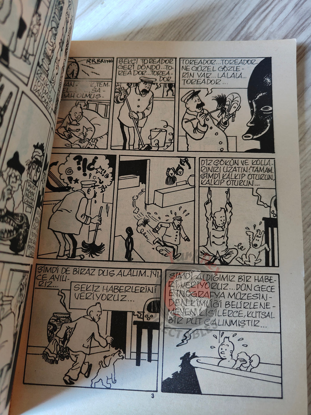 Tintin –  The Broken Ear mid 1980s Turkish Edition Comic Turkey 1