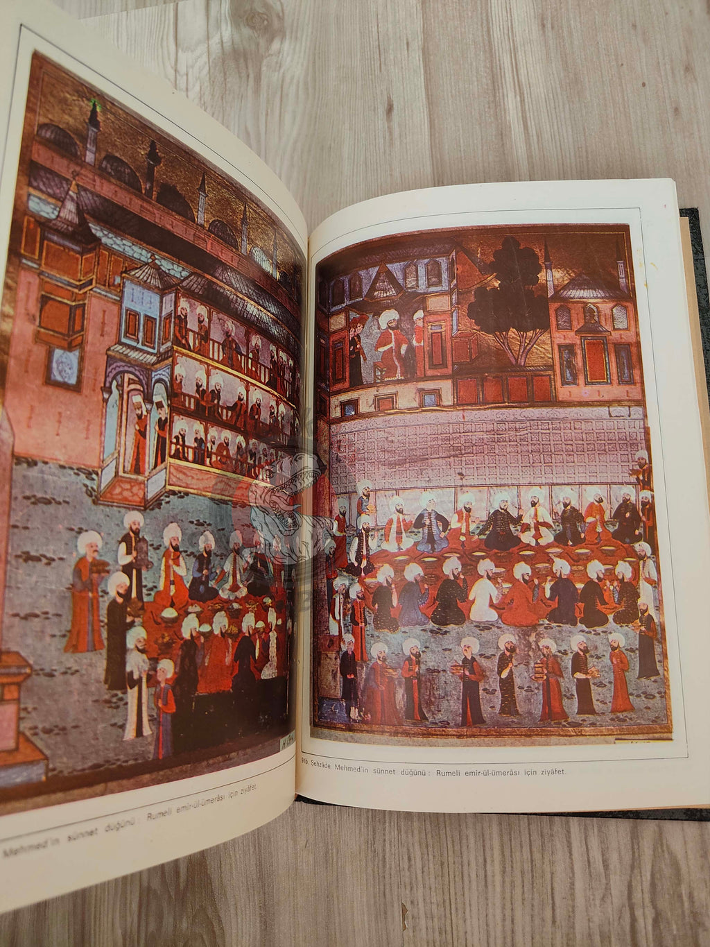 Life in Istanbul in the XVIth Century According to British Travellers 1983 Turkish Book Turkey