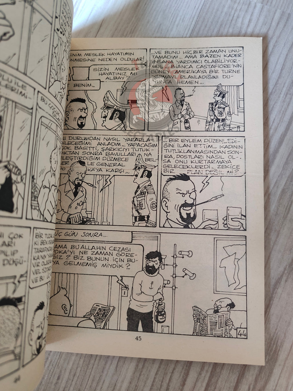 Tintin – Tintin and the Picaros early 1980s Turkish Edition Comic Turkey 2