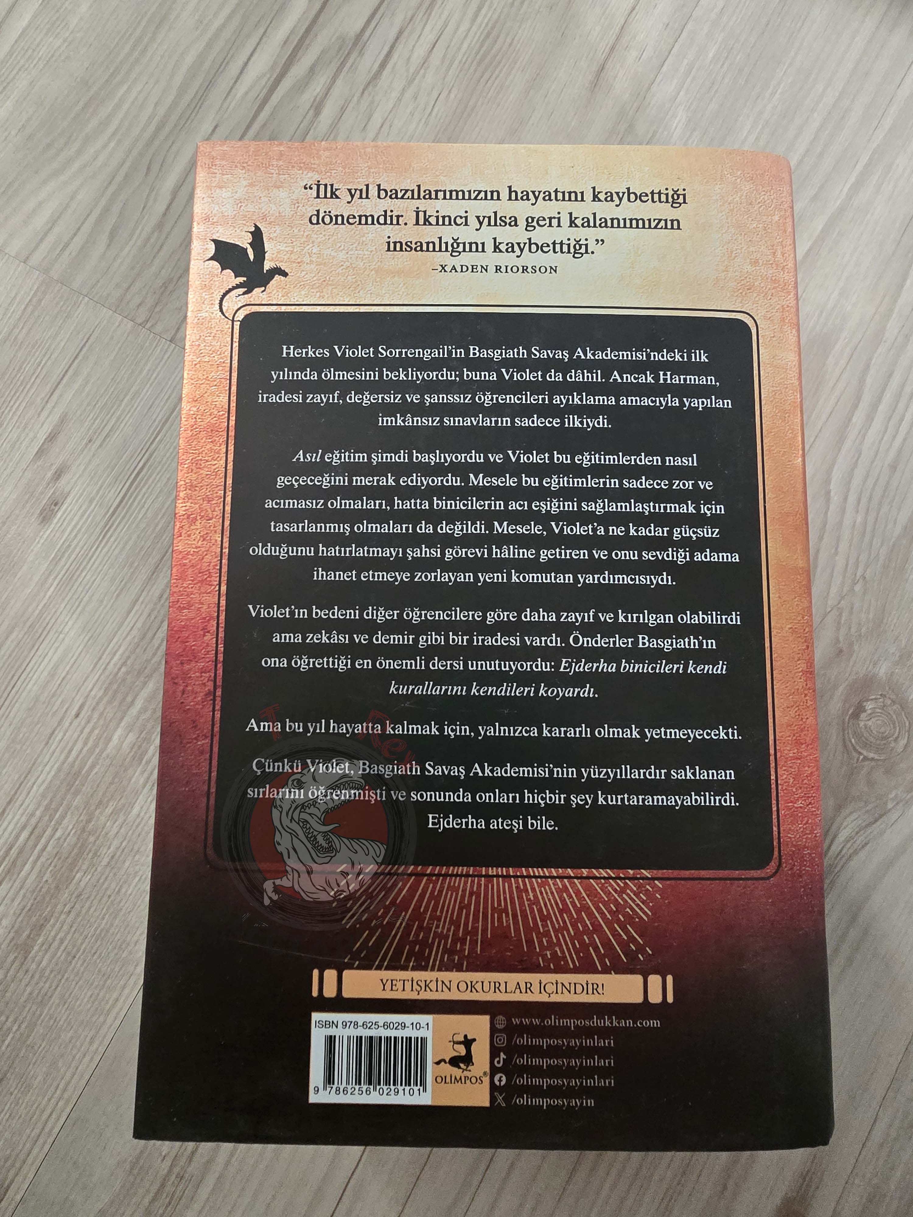 Rebecca Yarros –  Iron Flame 2024 1st HC/DJ Turkish Book Turkey Sprayed edges