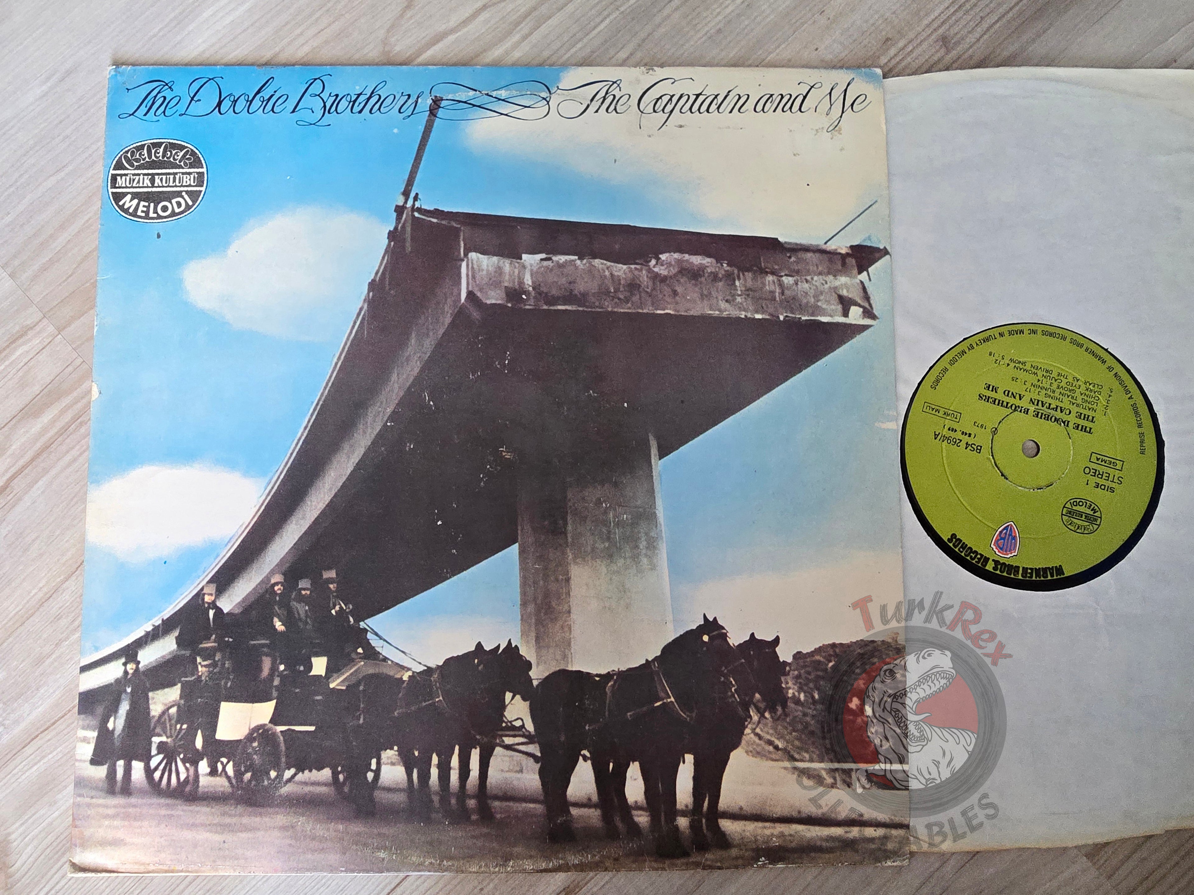 The Doobie Brothers – The Captain And Me Turkish Club Pressing Vinyl Turkey Edition