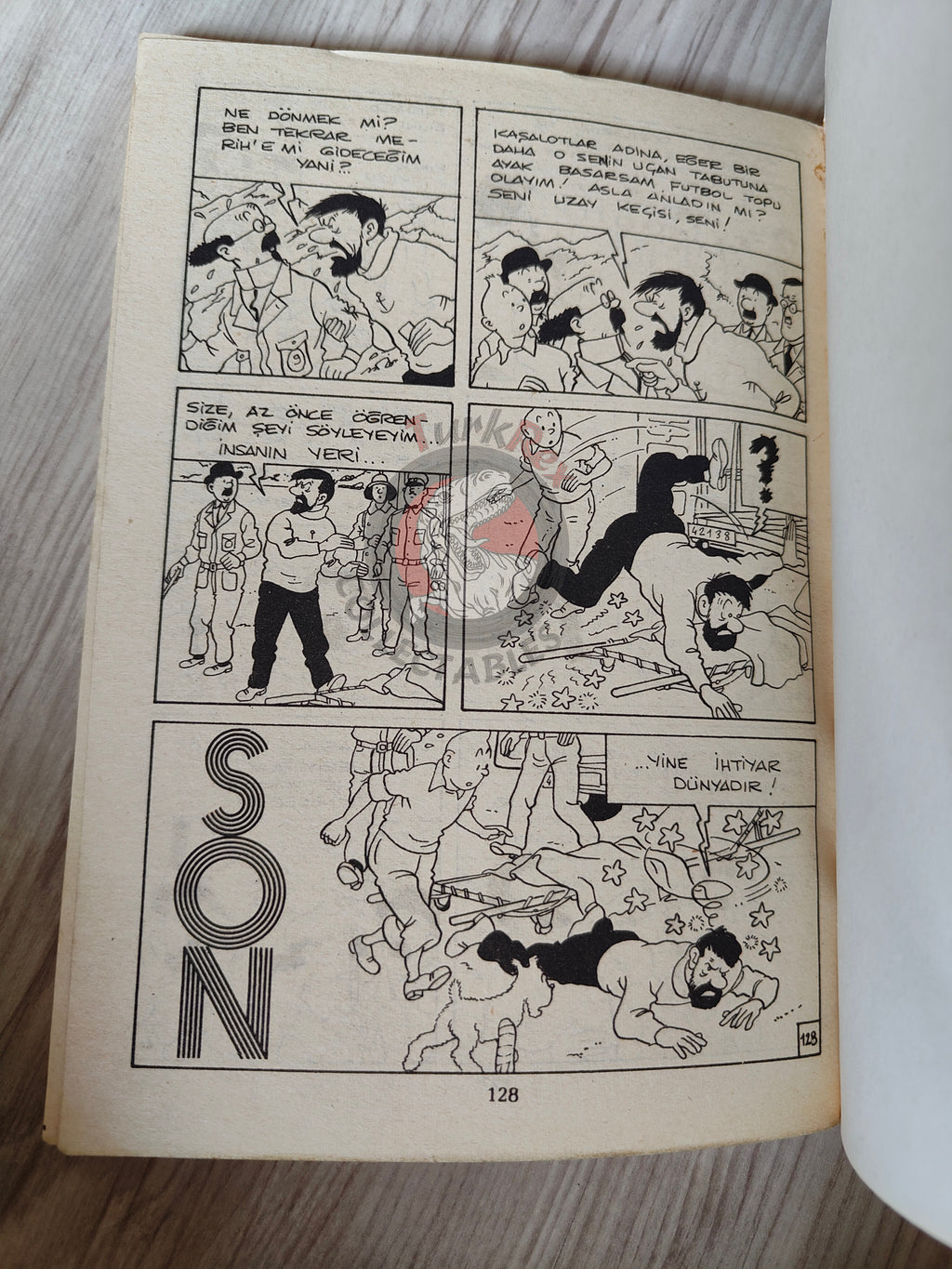 Tintin – Explorers on the Moon early 1980s Turkish Edition Comic Turkey