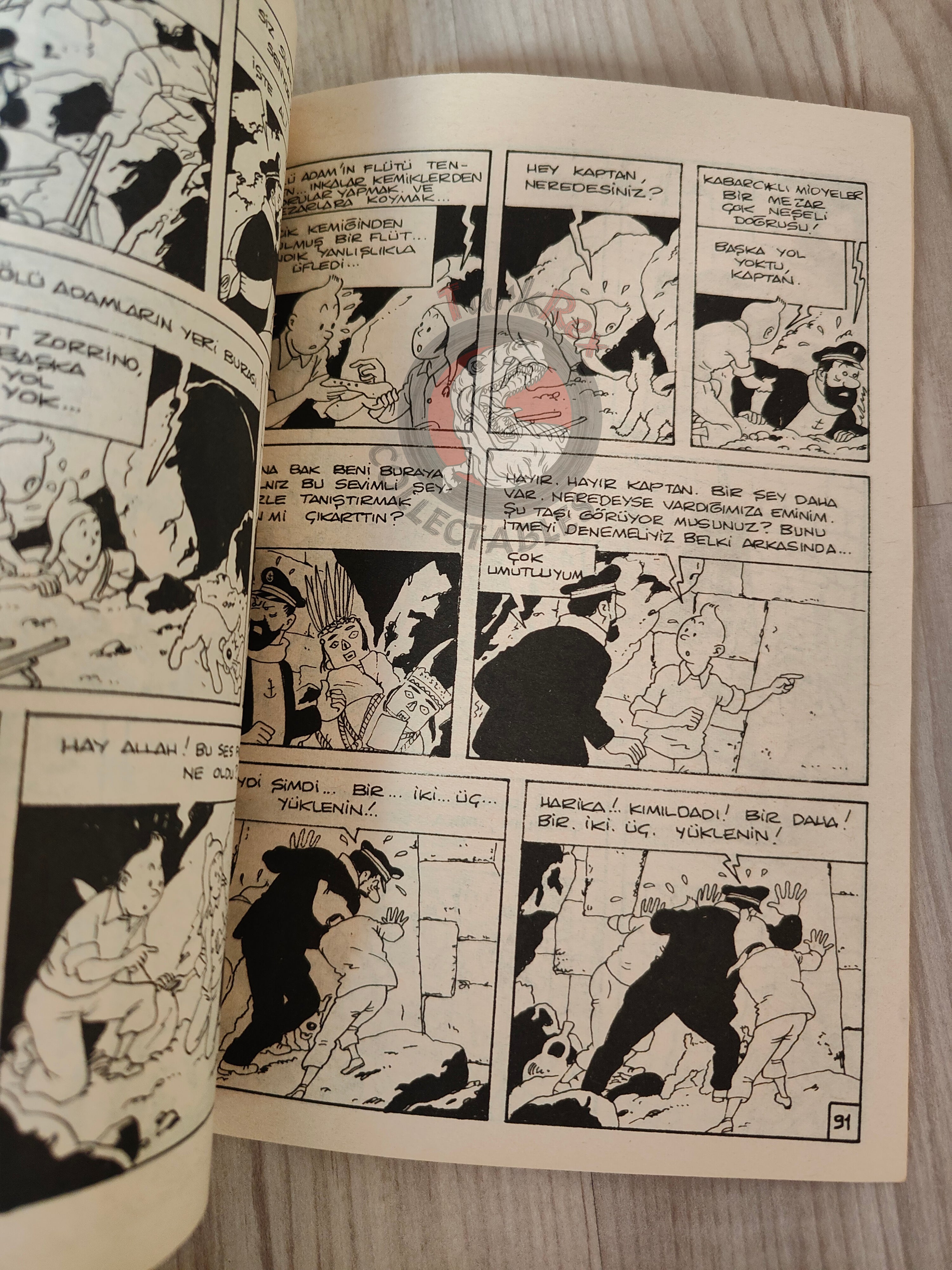 Tintin –  Prisoners of the Sun 1980s Turkish Edition Comic Turkey Complete