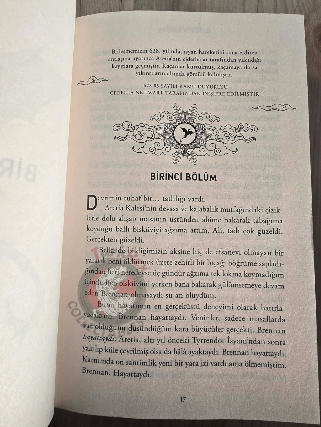 Rebecca Yarros –  Iron Flame 2024 1st HC/DJ Turkish Book Turkey Sprayed edges