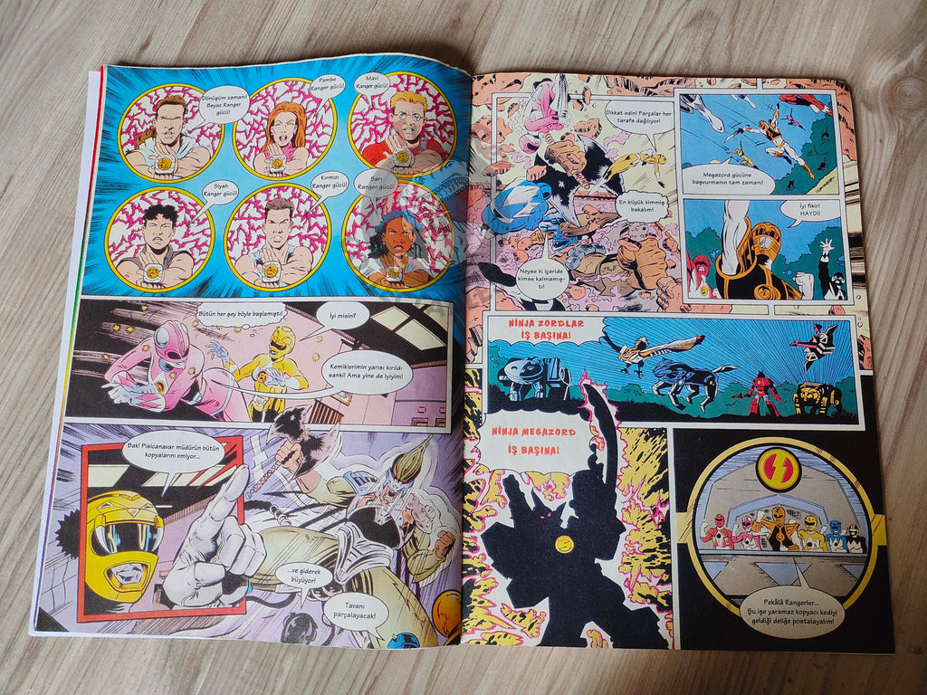 Power Rangers #2 1997 Turkish Comic Mag Turkey Mighty Morphin