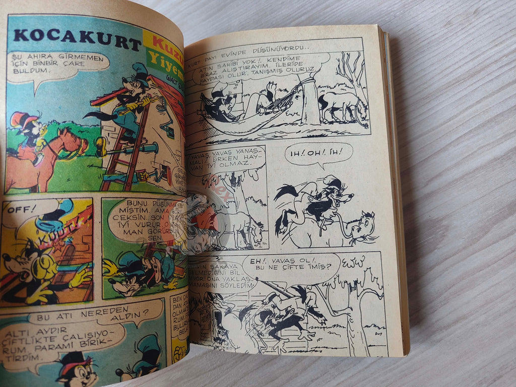 Mickey Mouse Mag Volume #2 1970 Turkish Comic Turkey Walt Disney Donald Duck