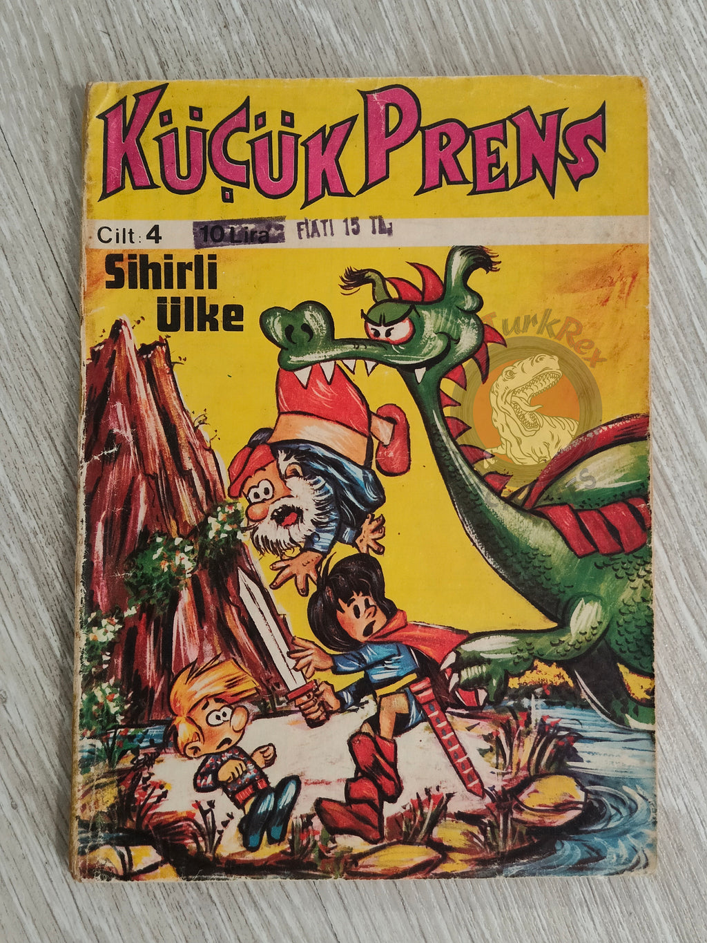 Johan et Pirlouit #4 1979 Turkish Comic Turkey Le Pays Maudit #12 The Smurfs