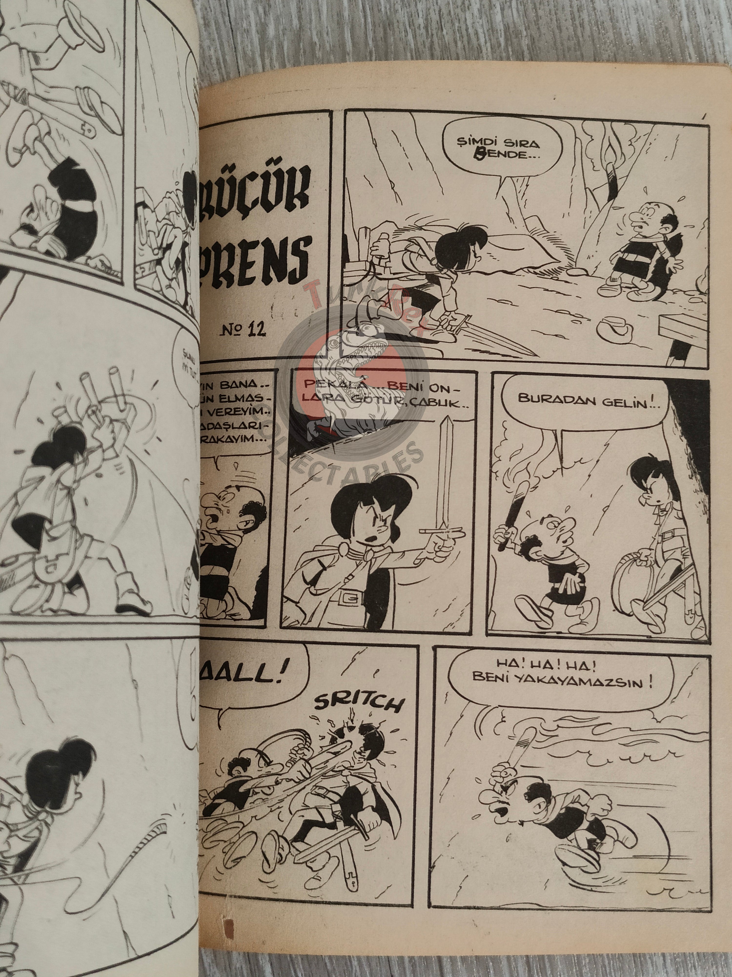 Johan et Pirlouit #4 1979 Turkish Comic Turkey Le Pays Maudit #12 The Smurfs