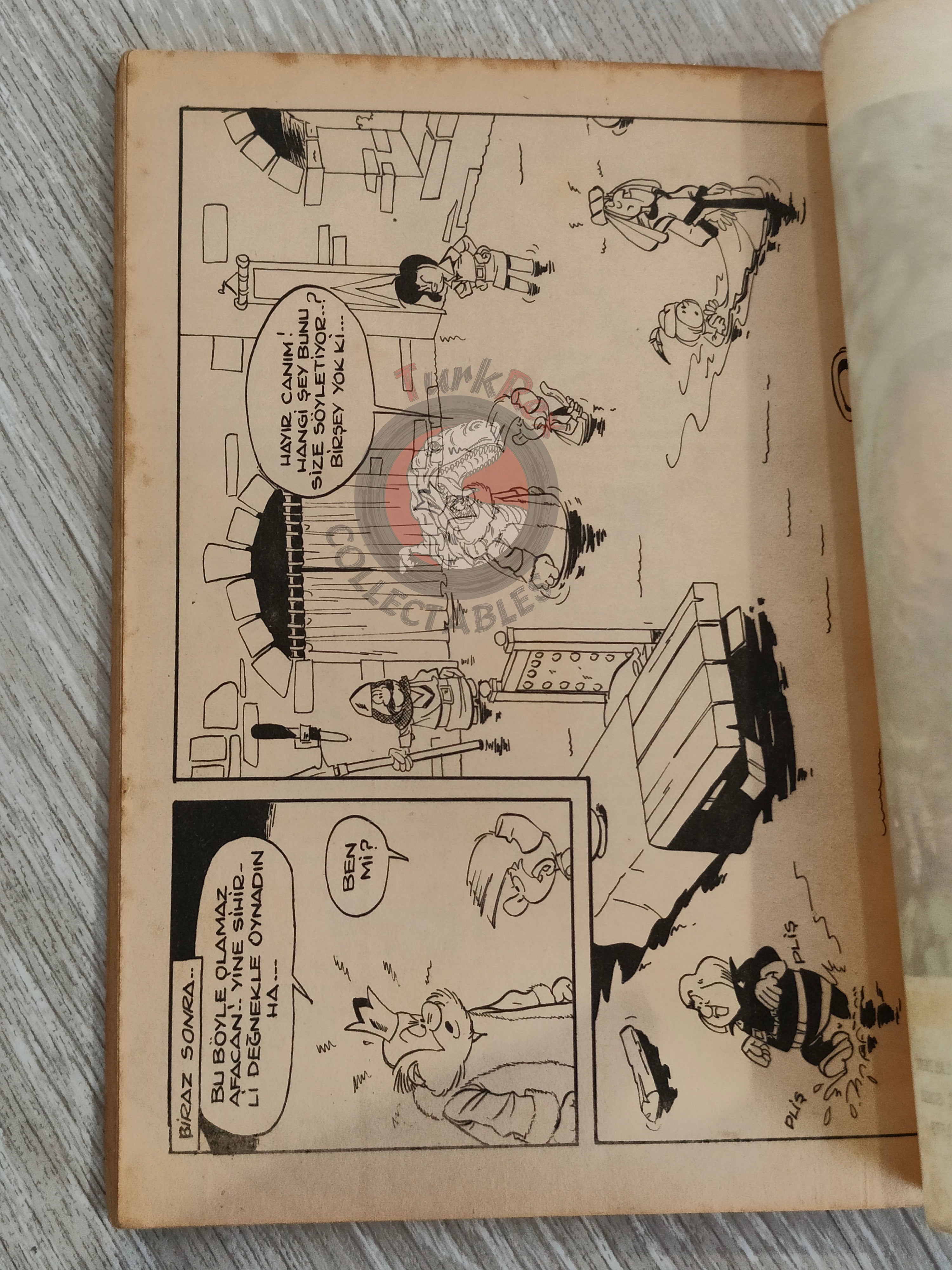 Johan et Pirlouit #4 1979 Turkish Comic Turkey Le Pays Maudit #12 The Smurfs
